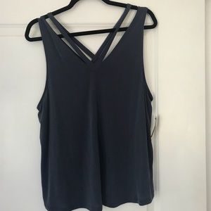 NWT AE Super Soft Top